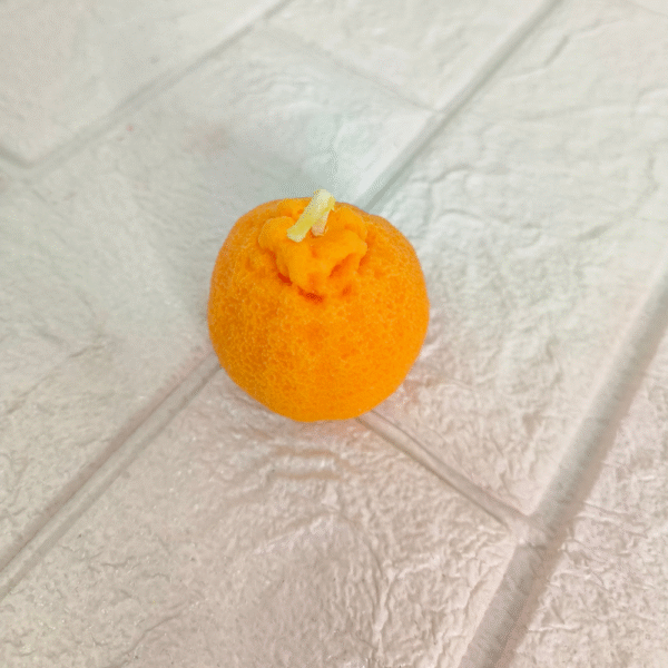 Orange Armoa Candle