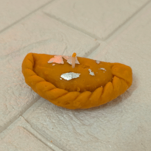 Gujiya Candle